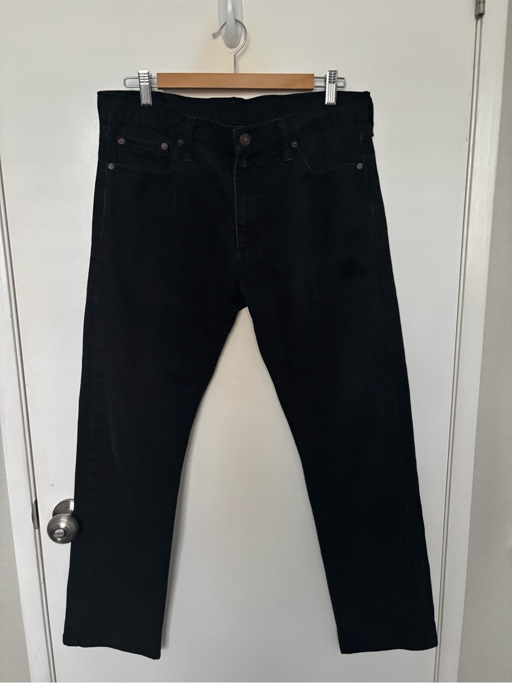 Levi's 513 Slim Straight Black Jeans Men's Size 33x30